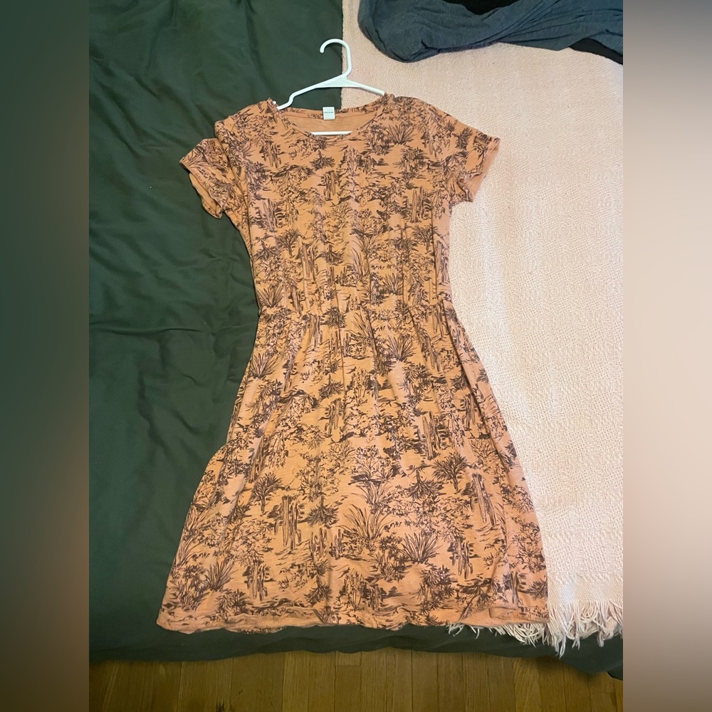 Old Navy Peach and Black Floral Dress